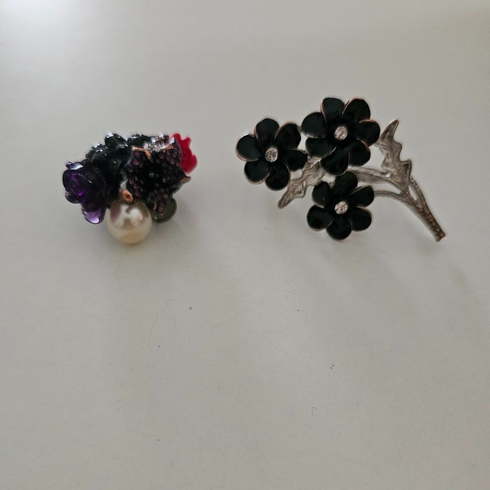 Two Flower Rings